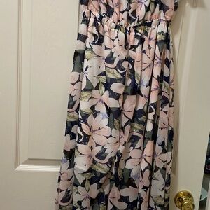 Floral woman’s Dress in Pink and Green